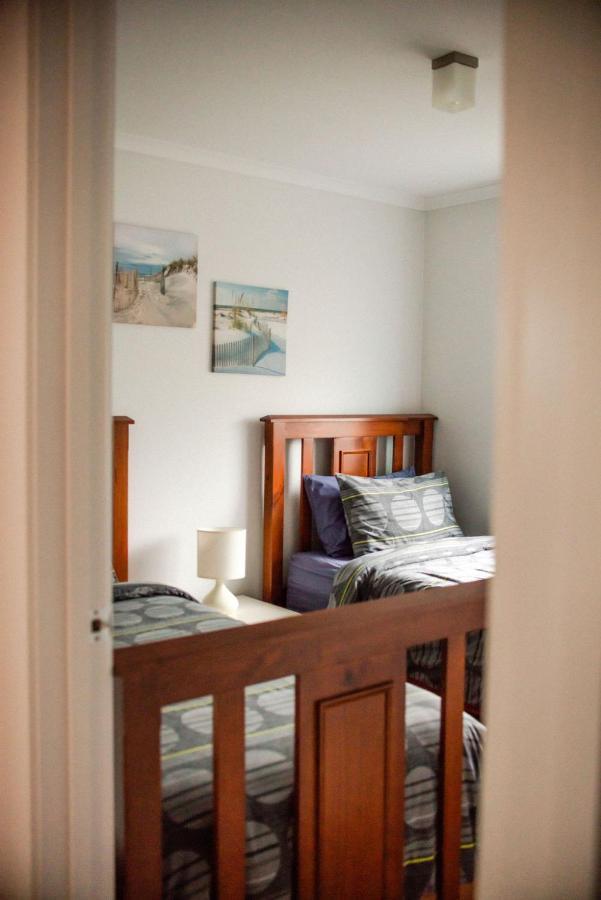 Demure Charm 4 Bedrooms Rye Exterior photo